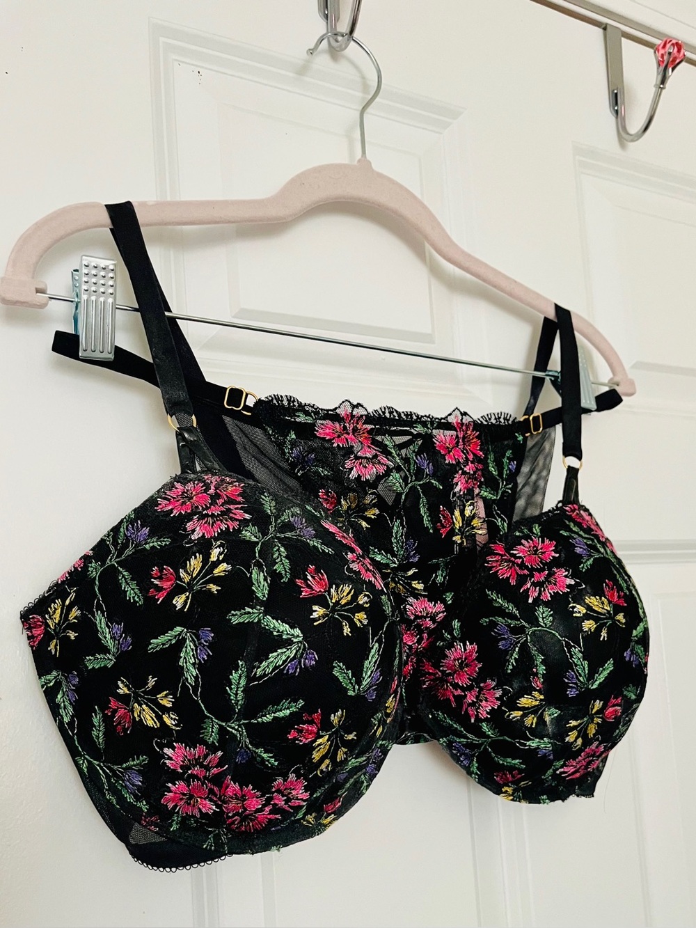 Victoria's Secret Black Lace Bra with Matching Panties Floral Embroidery